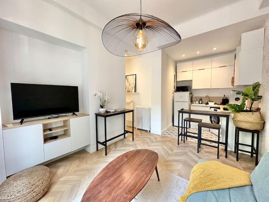 Magnifique Appartement Moderne - Clim & Wifi Nizza Esterno foto
